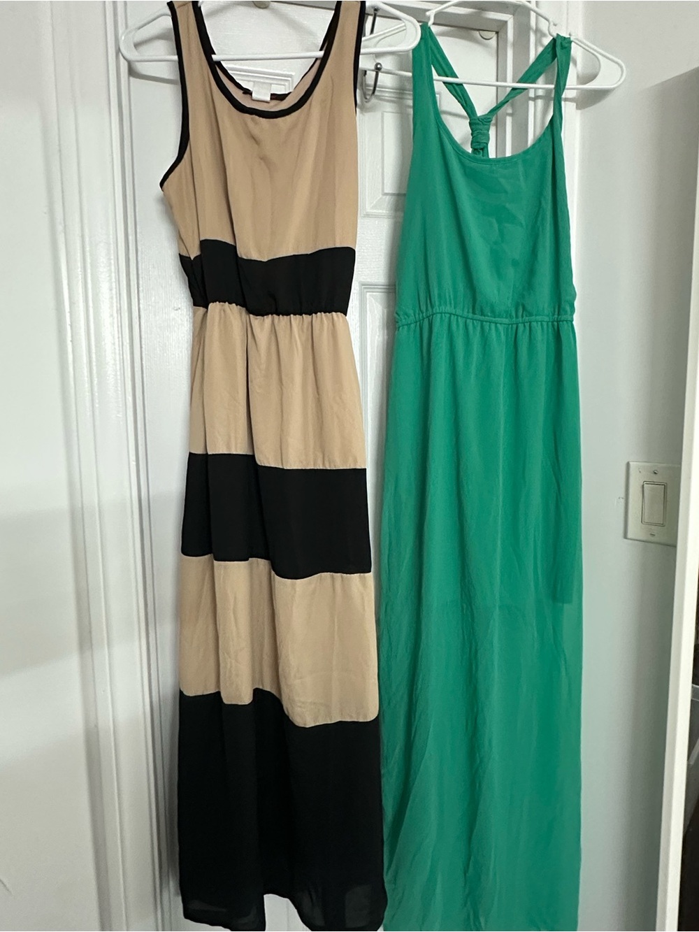 Lot of 2 Maxi summer dresses Large